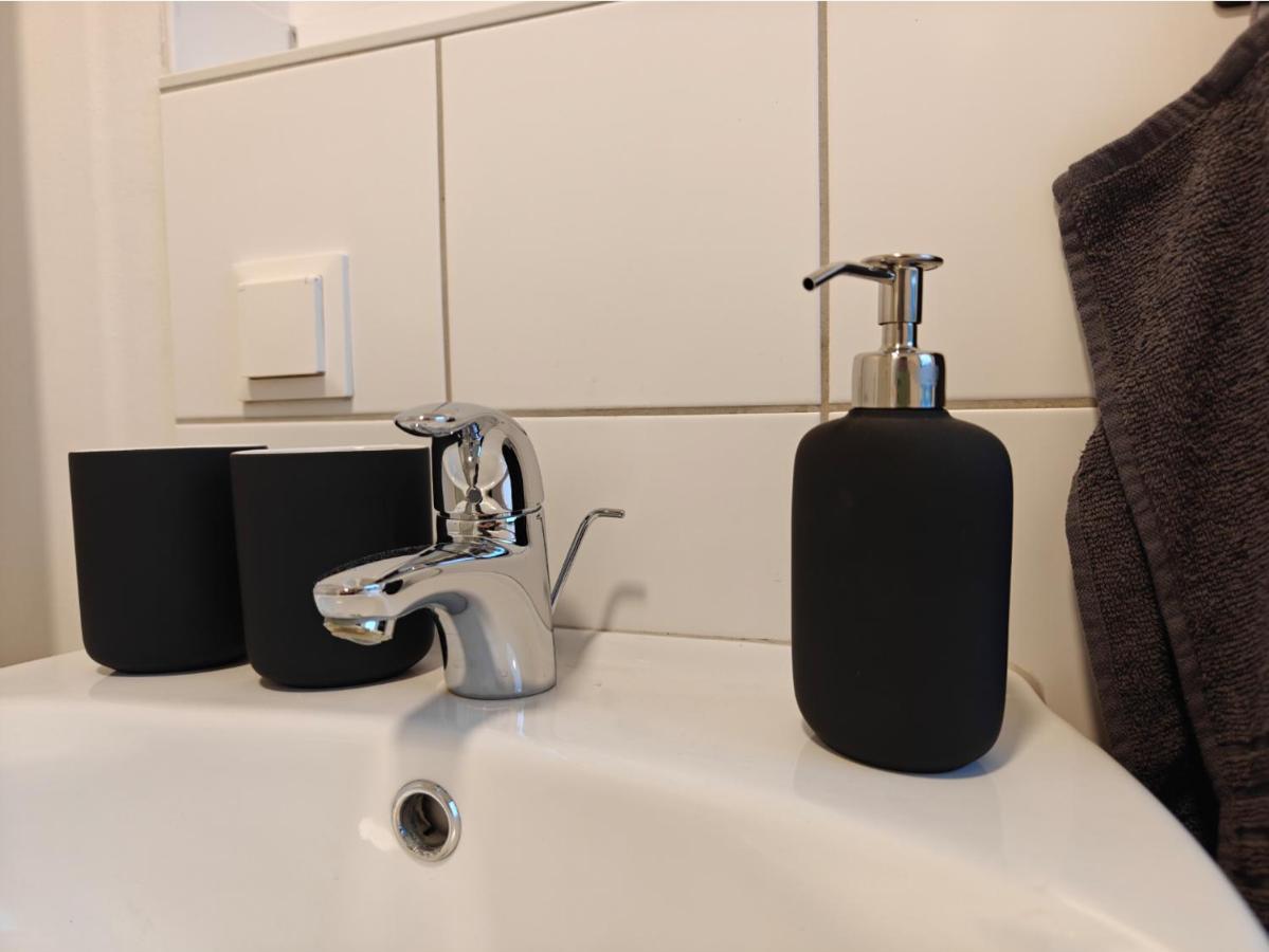2Br Apartment, Parking, Wi-Fi, Tv In Berlin Karow 외부 사진