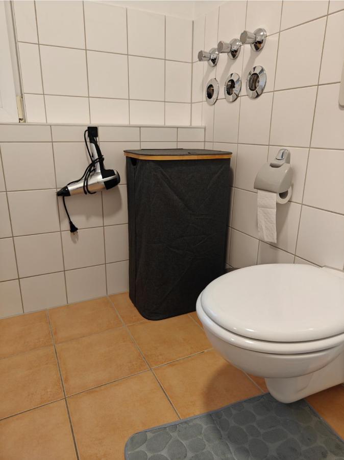 2Br Apartment, Parking, Wi-Fi, Tv In Berlin Karow 외부 사진